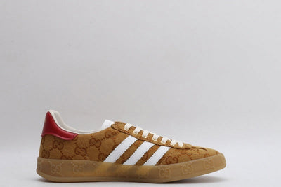 GC X Gazelle Sneakers - Gold Monogram